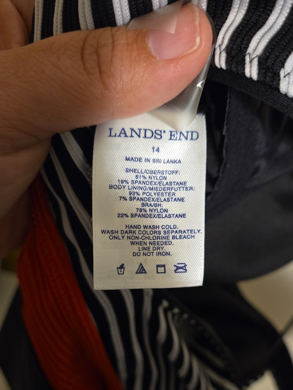 Lands' End Colorblock One Piece Swimsuit - Picture 3 of 4